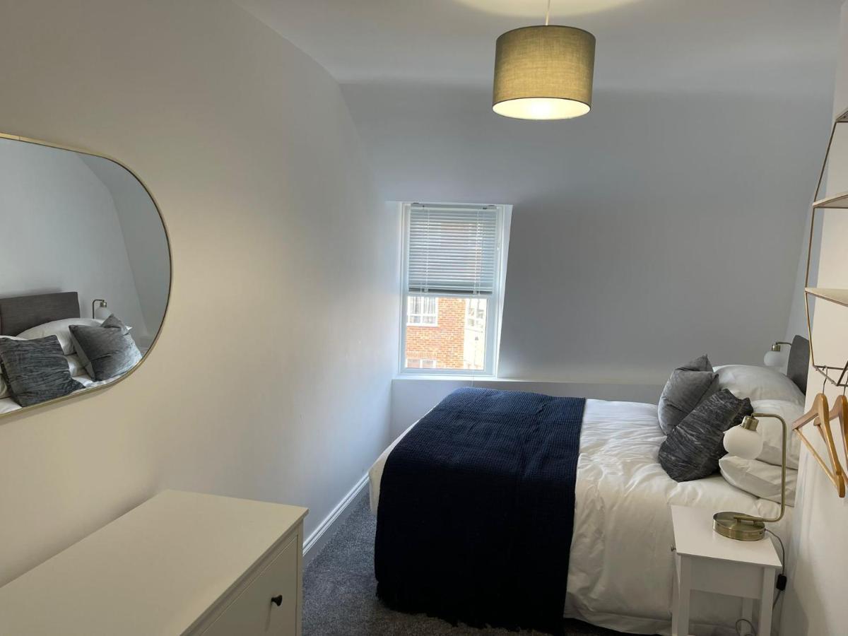 Brand New Montrouge Apartments - Perfect Location!! Portsmouth Exterior photo