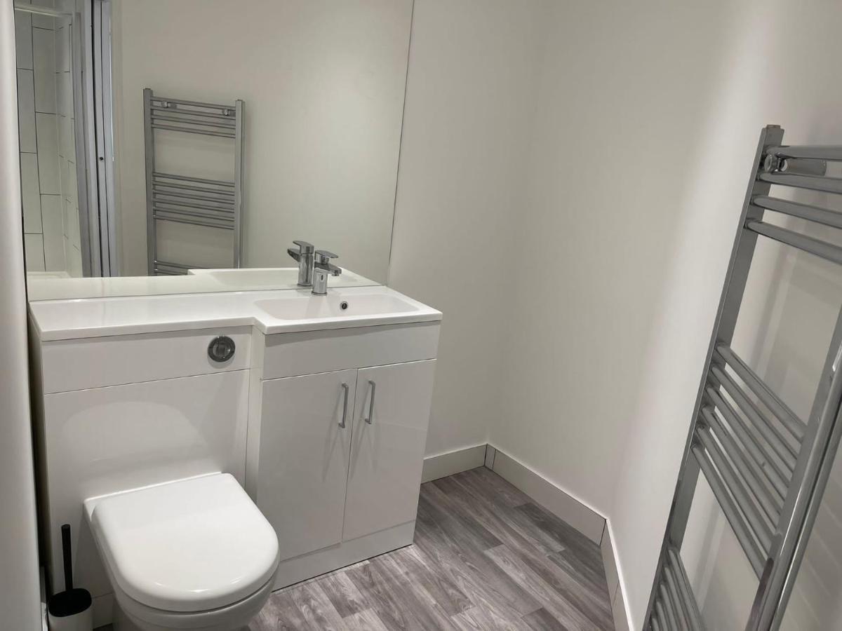 Brand New Montrouge Apartments - Perfect Location!! Portsmouth Exterior photo
